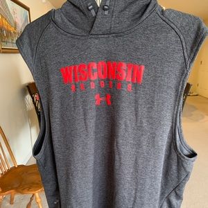 Under Armour Sleeveless Hoodie Wisconsin Badgers